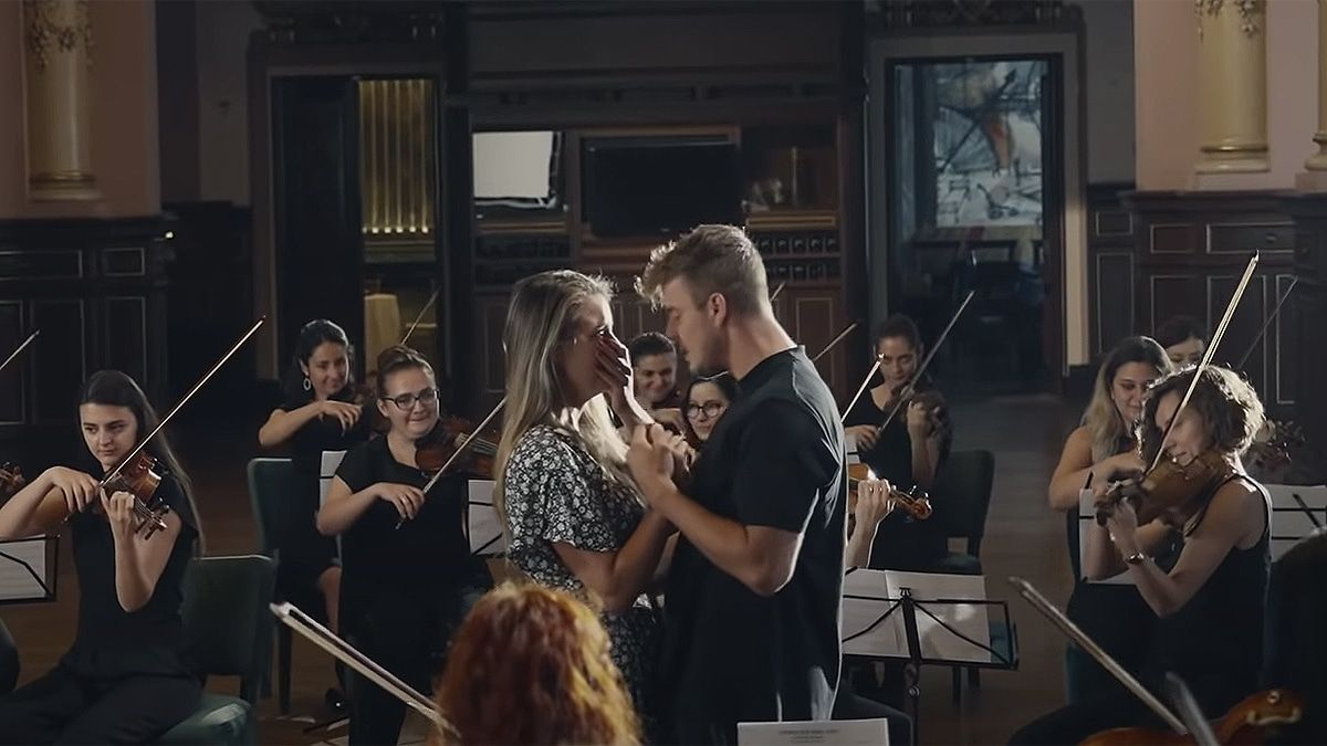 Alexander Knappe: Was für ein Heiratsantrag mit Orchester!