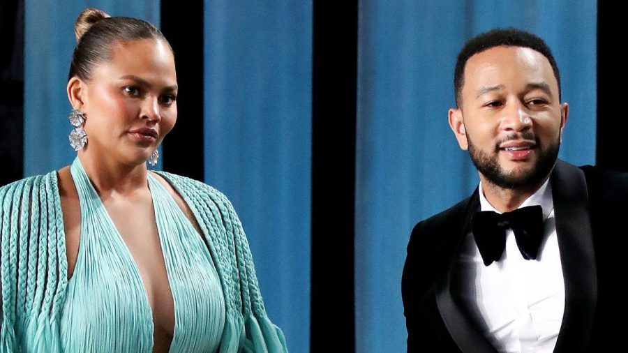 Chrissy Teigen und John Legend haben vor einem Jahr ihren Sohn verloren. (ncz/spot)