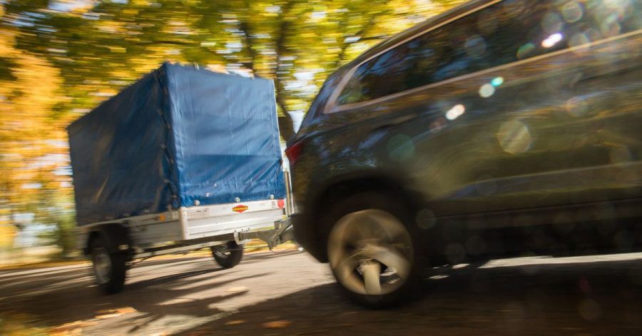 Wer häufiger Sperriges transportieren will, kann über den Kauf eines Anhängers nachdenken.