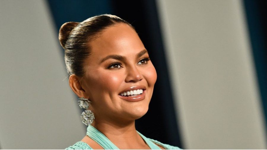 Chrissy Teigen: Nicht ohne die Asche ihres Sohnes