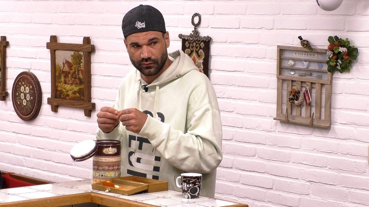 "Sommerhaus der Stars" - Riesen-Drama: Mike legt sich mit dem Alm-Klausi an