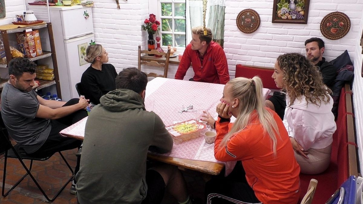 "Sommerhaus der Stars": Diese Paare schmeißt RTL in Folge 11 raus - ohne Nominierung!