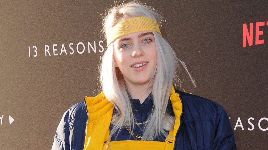 Billie Eilish wird ihre Fans bald mit einem eigenen Parfüm eine Freude machen. (jom/spot)