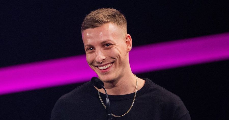Der Comedian und Podcaster Felix Lobrecht gehört für die Zeitschrift «GQ» zu den «Männern des Jahres».