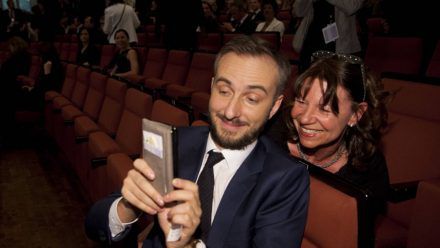 Jan Böhmermann privat wie nie: Seine Frau, seine Kinder, sein Vermögen