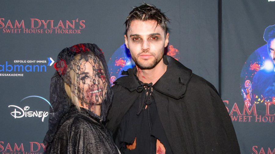 Alkohol, wilde Küsse und Drama: Sam Dylan gibt große Halloween Party