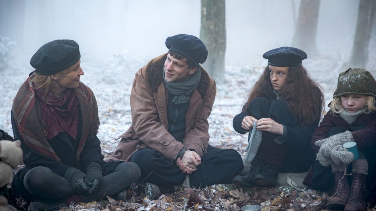 Filmkritik: "Resistance" mit Eisenberg & Schweighöfer zeigt unbekannten Marcel Marceau