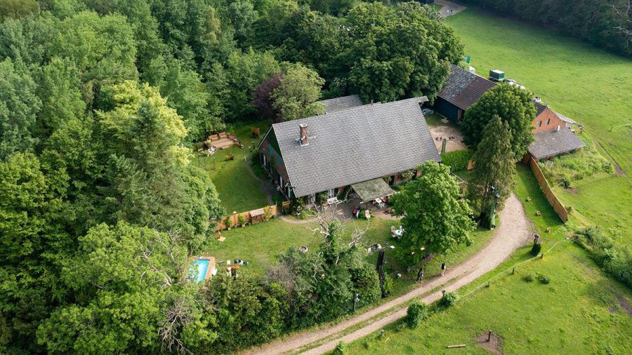 „Sommerhaus der Stars“ zum Auftakt ziemlich schwach