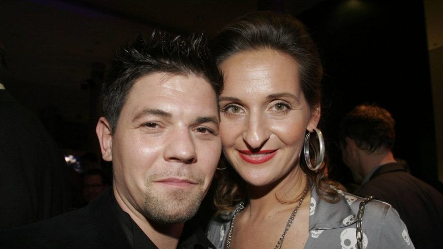Tim Mälzer mit seiner damaligen Partnerin Nina Heik 2007 bei der Verleihung der 42. Goldenen Kamera