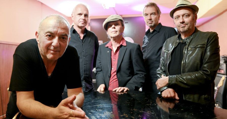 Andre Herzberg (l-r), Stefan Dohanetz, Jürgen Ehle, Andreas „Kulle“ Dziuk und Andre Drechsler sind Pankow.