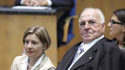 Maike Kohl-Richter und Helmut Kohl im Jahr 2012. (wue/spot)