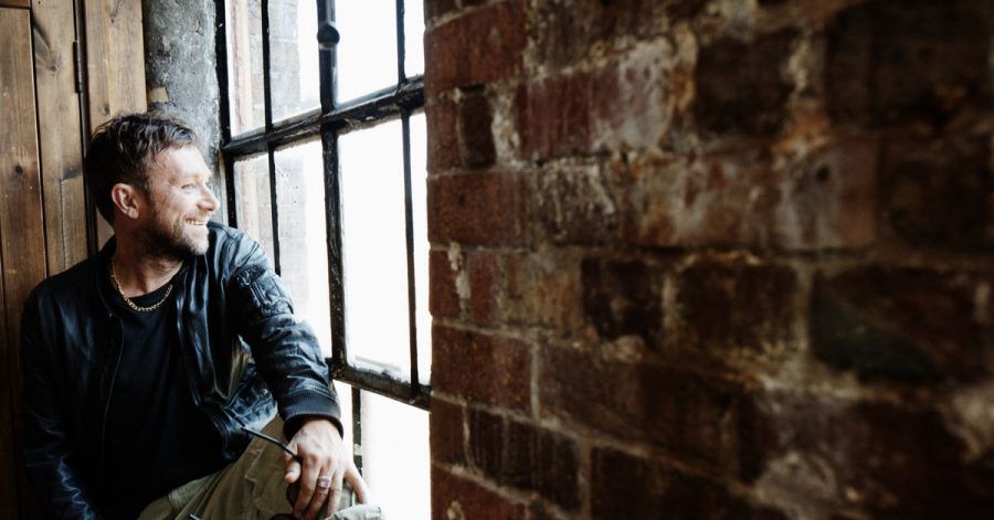 Auf «The Nearer The Fountain, More Pure The Stream Flows» zeigt Damon Albarn seine ruhige und melancholische Seite.