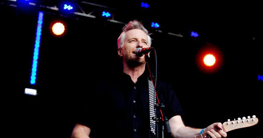 Billy Bragg hat stets feine Balladen im Angebot.
