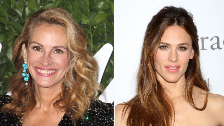 Julia Roberts (l.) tritt ihren Job an Jennifer Garner ab. (wag/spot)