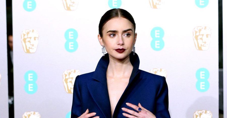 Schauspielerin Lily Collins bei der 72. BAFTA Preisverleihung in der Royal Albert Hall.