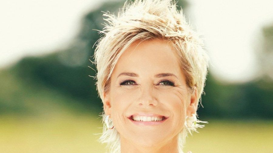 Inka Bause freut sich auf die 17. Staffel "Bauer sucht Frau". (jom/spot)