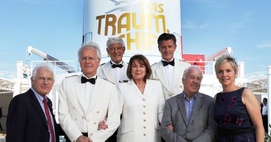 Wolfgang Rademann (2.v.r.) und seine «Traumschiff»-Crew.