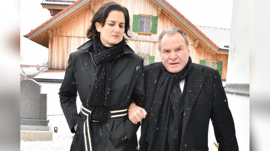 Susanne Kellermann und Fritz Wepper im Winter 2019 (mia/spot)