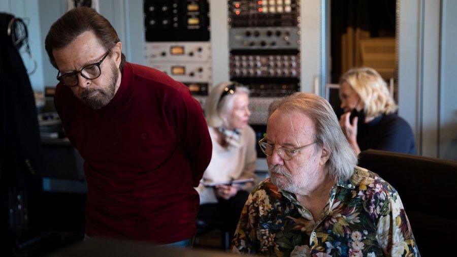 ABBA entern mit ihrem Comeback-Album "Voyage" weltweit die Chartspitzen