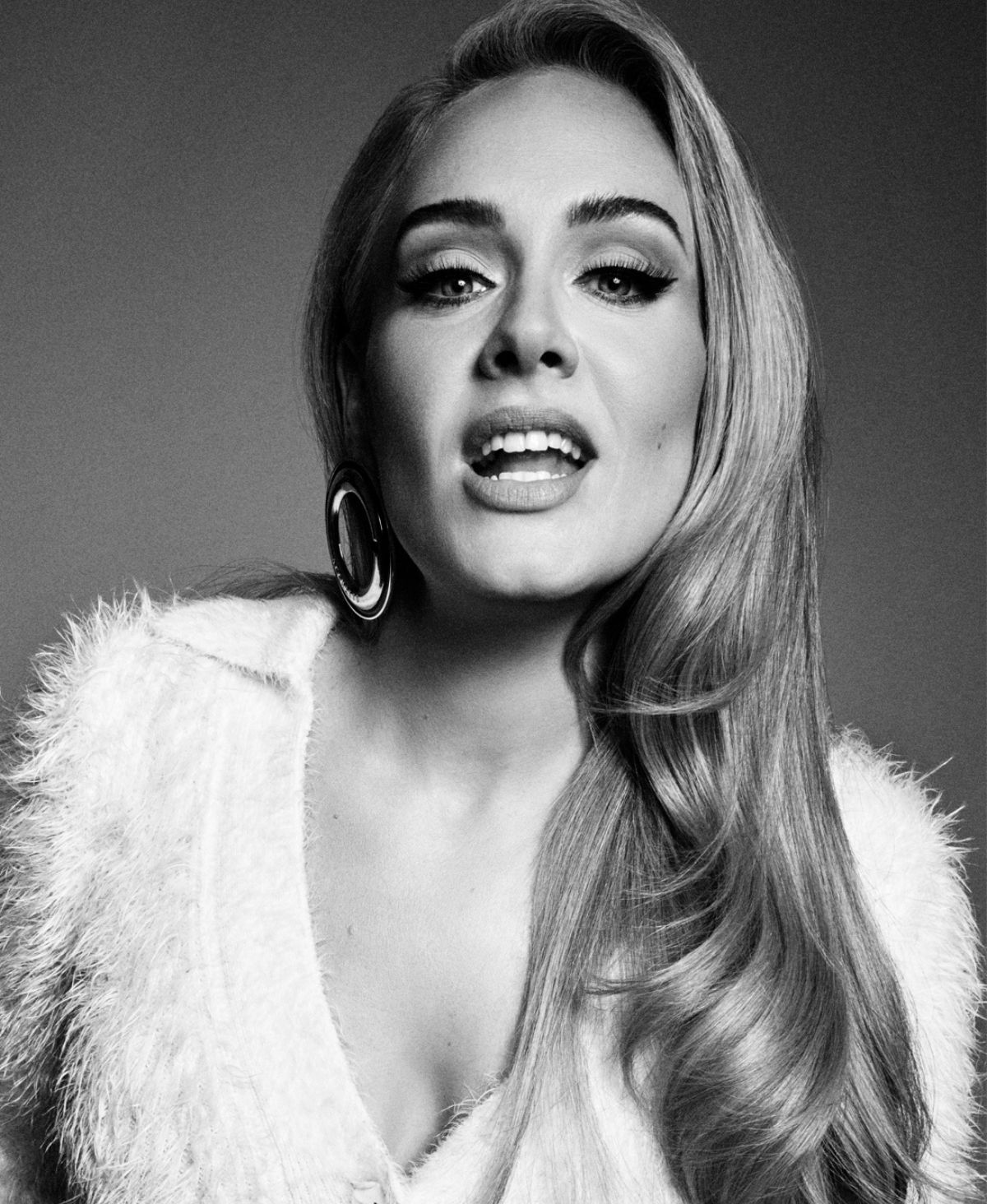 Adele After Weight Loss: Is She Still Not Happy With Her Body?
