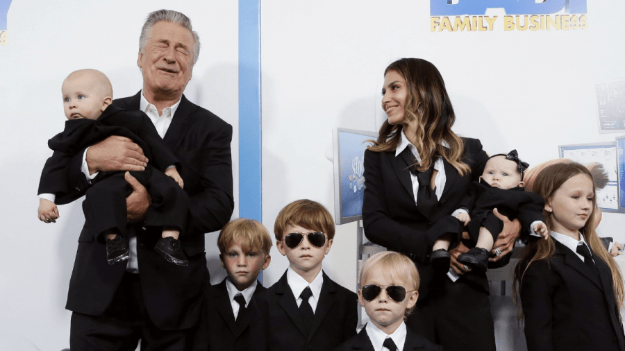 Nach tödlichem Dreh-Unfall: Alec Baldwin kann endlich wieder lachen!