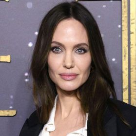 Nach Todes-Drama um Alec Baldwin: Angelina Jolie zieht Konsequenzen