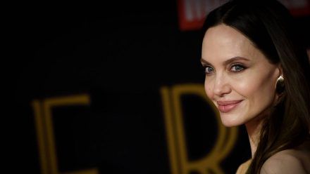Angelina Jolie musste die Promotion für „Eternals“ unterbrechen und sich in Corona-Quarantäne begeben