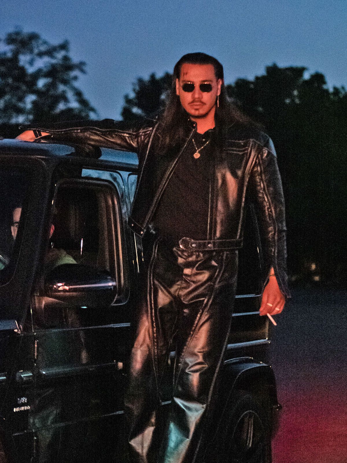Apache 207 veröffentlicht mit “Sport” das Finale von "2sad2disco"