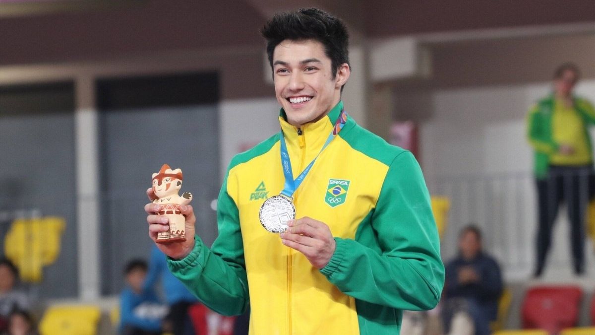 Brasilianisch-japanische Olympia-Granate Arthur Nory Mariano outet sich