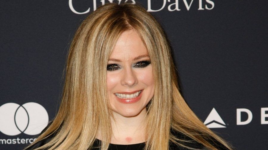 Avril Lavigne: Dafür bewundert sie Travis Barker