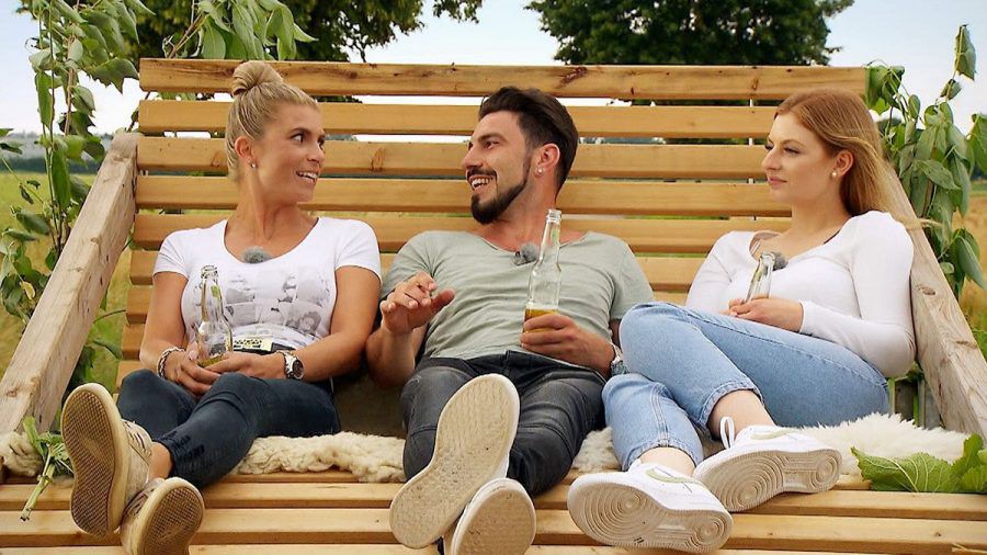 „Bauer sucht Frau“: Wie bitte, Mathias verlost seinen ersten Kuss?