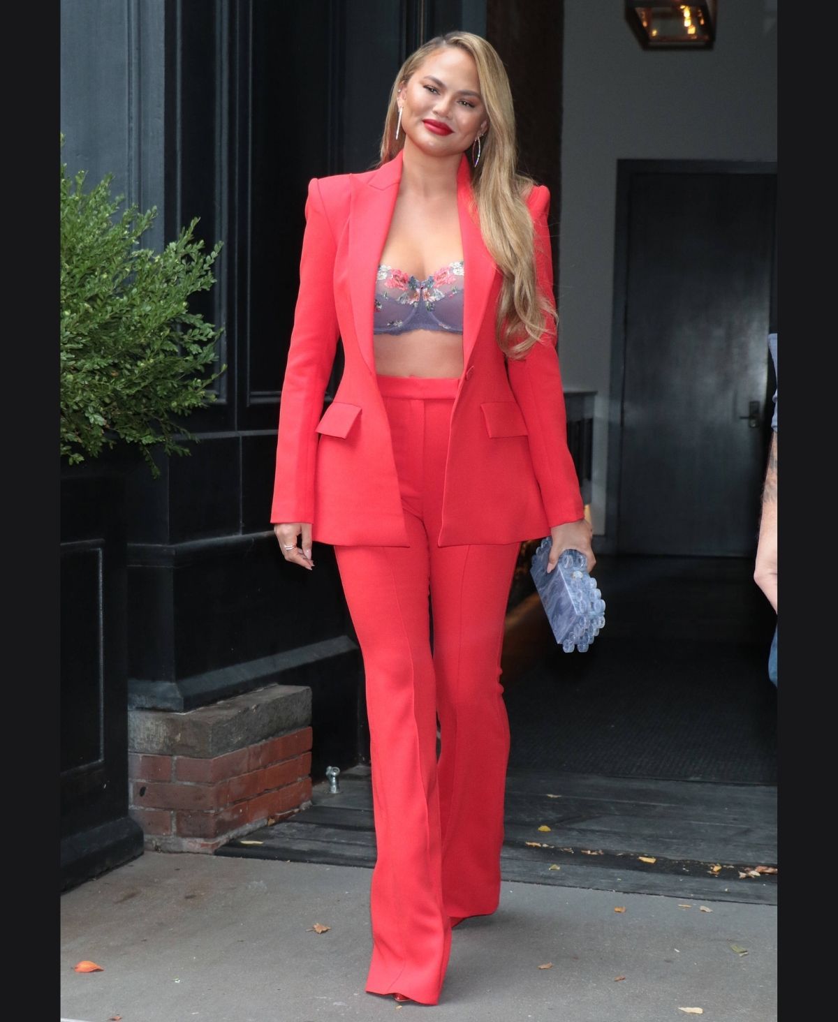 Chrissy Teigen: Geschmacklose „Squid Game“-Party bringt sie hart in die Kritik