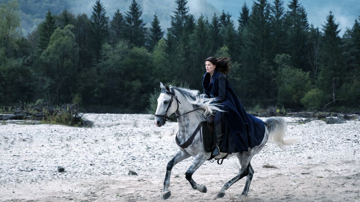 Größer als Game of Thrones? Alle Infos zur neuen Amazon-Sensation „Das Rad der Zeit”