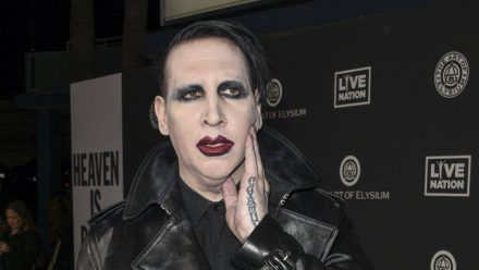 Gegen Marilyn Manson wird ermittelt. (smi/spot)