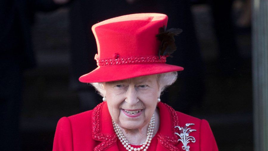 Queen Elizabeth II. nach dem traditionellen Weihnachtsgottesdienst in Sandringham 2019. (tae/spot)