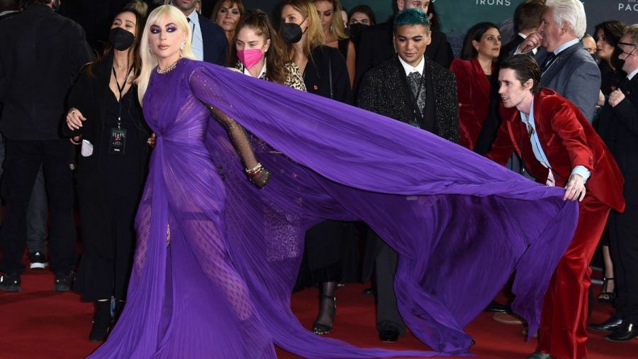Lady Gaga bei der Premiere von „House of Gucci“: Ein spektakuläres Kleid, darunter fast nichts