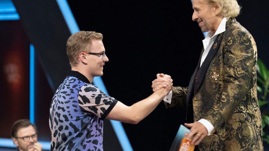 "Wetten, dass...?": Leon Krampe verblüfft halb ABBA und die ganze TV-Nation