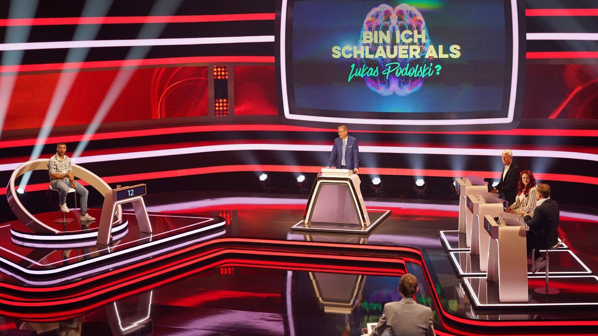 Die Frage des Abends: Bin ich schlauer als Lukas Podolski?