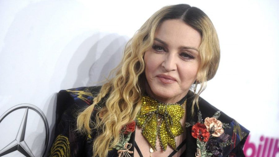 Instagram löschte ein Verschwörungstheorie-Video von Madonnas Account