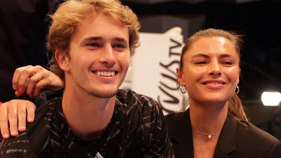 Alexander Zverev und Sophia Thomalla im Wüstenliebesrausch