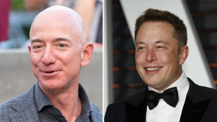 Jeff Bezos (l.) und Elon Musk sind die reichsten Menschen der Welt. (hub/spot)