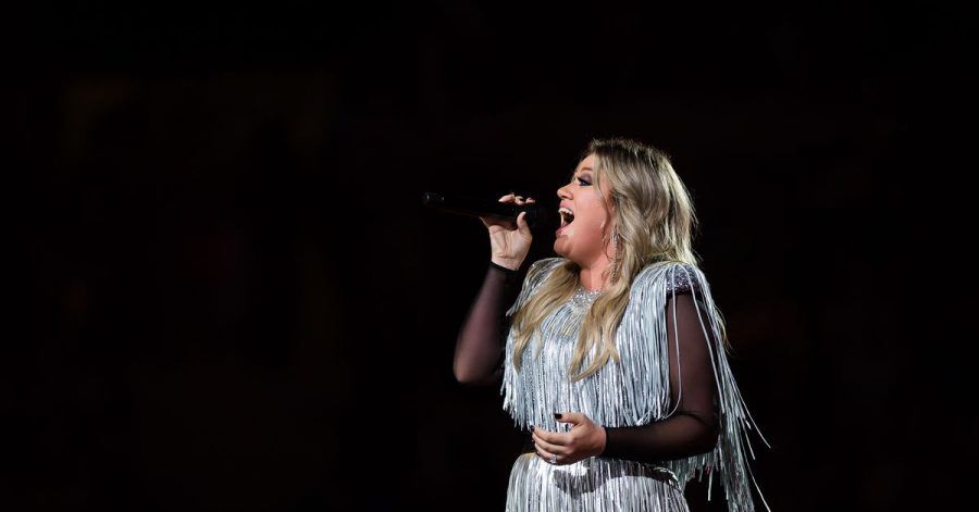 Kelly Clarkson feiert Weihnachten mit «When Christmas Comes Around...».