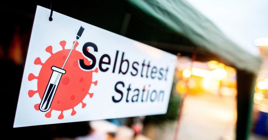 Selbsttests und Kontaktbeschränkungen: Die Sieben-Tage-Inzidenz sinkt leicht.