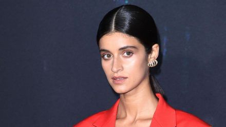 The Witcher 2: Anya Chalotra verzaubert die Fashion-Welt