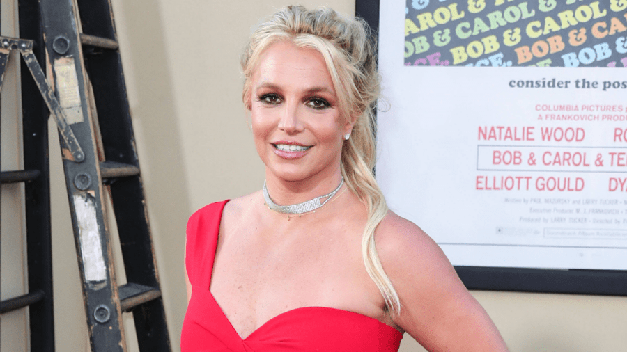 „Du bist nicht Christina": Fans schockiert von Britney Spears Gesangsaufnahme!