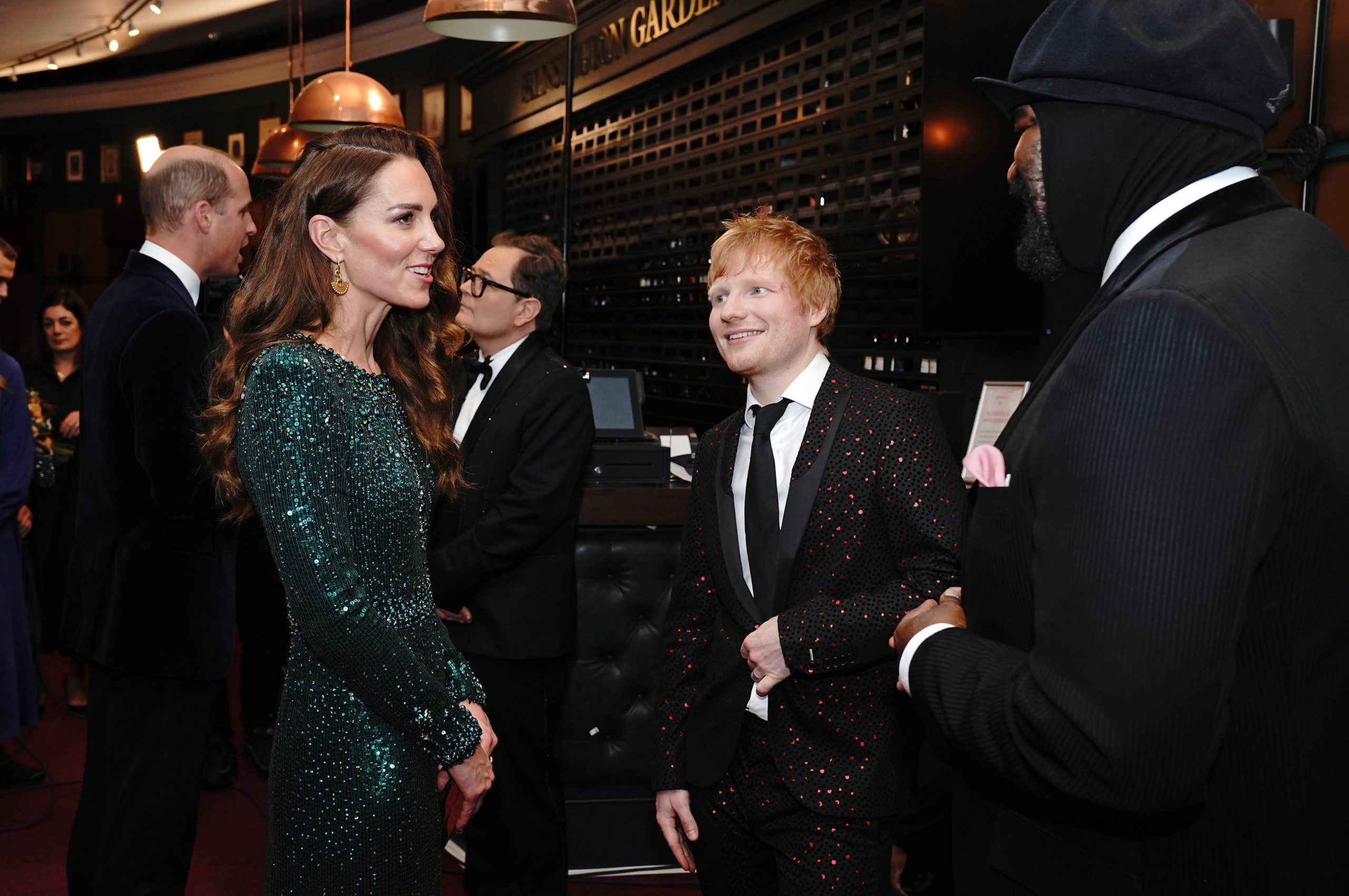 Ed Sheeran & Elton John Xmas Song: 12 Mill. Klicks in 72 Stunden