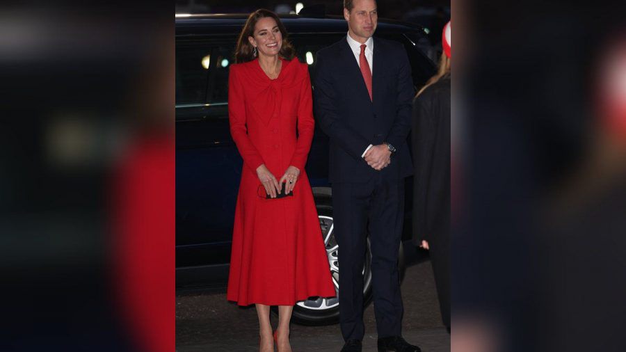 Herzogin Kate und Prinz William auf dem Weg zum Weihnachtskonzert in der Westminster Abbey. (eee/spot)