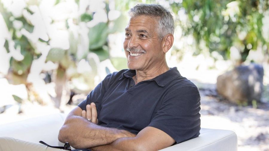 George Clooney macht es sich beim Thema Haareschneiden einfach