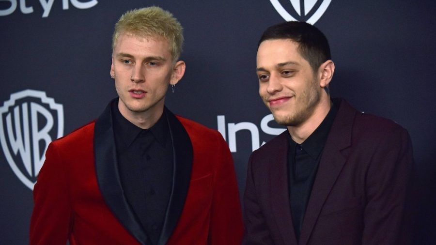 FERTIG: Pete Davidson und Machine Gun Kelly: Sie strippen live vor der Kamera und sorgen für Lacher