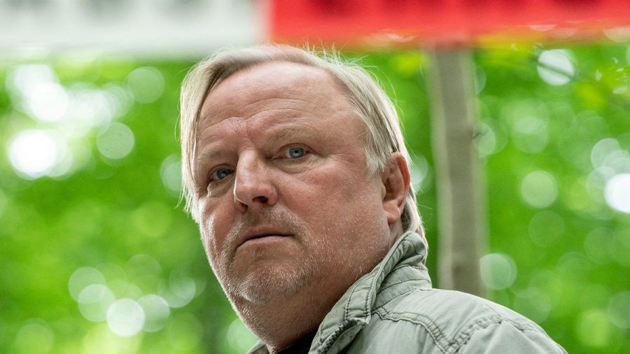 Kommissar Thiel (Axel Prahl) wird im "Tatort: Des Teufels langer Atem" unter Drogen gesetzt. (dr/spot)